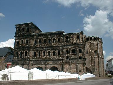 Noch ein Steinhaufen von den Römern in Trier.